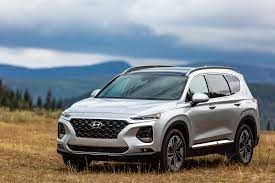 The 2021 hyundai santa fe features a wider, more aggressive front grille, digital display and a panoramic sunroof. 2019 Hyundai Santa Fe Review Ratings Specs Prices And Photos The Car Connection