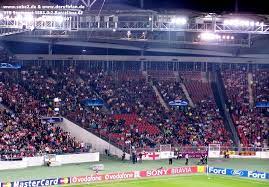 Starting in the round of 32, the germans were pitted against íbv. Vfb Stuttgart 1893 V Fc Barcelona 2007 2008 Www Soke2 De