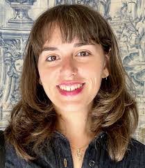 Anne Beatty's Instagram, Twitter & Facebook