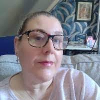 Donna Lyall's Instagram, Twitter & Facebook