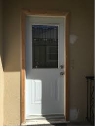 It is offered on our door styles that are available in paint grade maple, raw mdf or mdf panel with a hardwood frame. Primed Wood And Painted With White Paint But Looks Yellow Why And How To Fix Home Improvement Stack Exchange