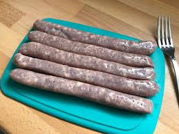 Saucisses Tupperware By Neeko