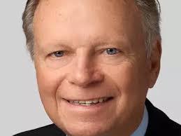 Ernestine Finley's Instagram, Twitter & Facebook