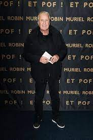Yves renier interesting facts, biography, family, updates, life, childhood facts, information and more Yves Renier Papa Fier Decouvrez Ses 5 Enfants