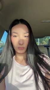 Sabrina Snow's Instagram, Twitter & Facebook