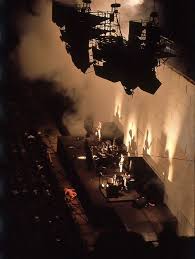 Pink Floyd The Wall Live At Earls Court 1980 Pink Floyd The Wall 1980 Iv Flickr Intercambio De Fotos Pink Floyd Concert Pink Floyd Pink Floyd Art