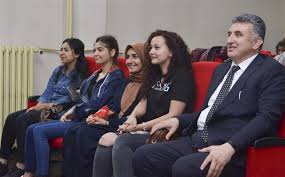 )'ın tüm kitaplarına bkmkitap.com avantajlarıyla ulaşabilirsiniz. Ogrencilerimizden Ilk Yardim Tiyatrosu Sinop University