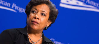 Emails: Reporters Brushed Clinton-Lynch Tarmac Meeting Under The Rug