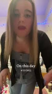 Katie Zook's Instagram, Twitter & Facebook