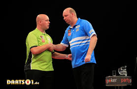 In addition, sponsors and merchandise also pay to advertise their products with the top players; Exklusivinterview Mit Michael Van Gerwen