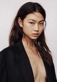 Marie Sully (MarieArmelleSully)