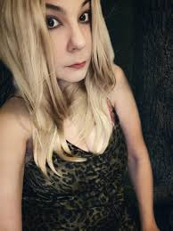 Natalie Cosplay Test : r/Yellowjackets