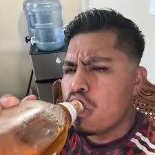 Tom Herrera (@23161913sm)