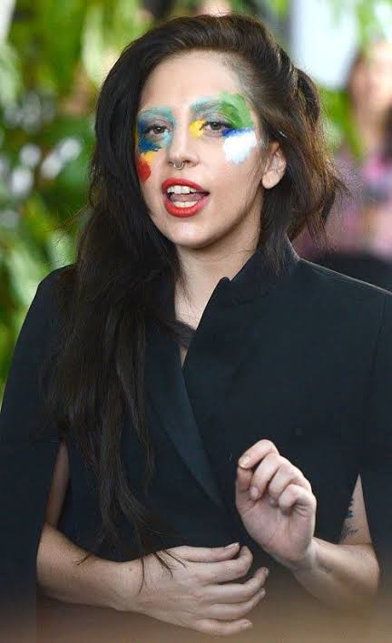 images?q=tbn:ANd9GcR_YFrlLDlreR9MN0-CD2h