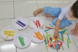 Mengingat ini, berikut adalah beberapa aktiviti fizikal untuk 3 tahun. 16 Mainan Kanak Kanak Diy Yang Buat Anak Anda Terleka