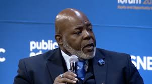 Organizer Jitu Brown vies for 5th District school board seat