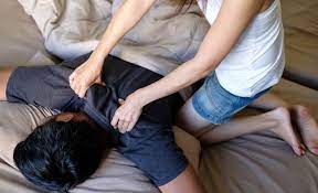 Erotikmassage:zeit zum genießen und entspannen. Massage Fur Zuhause Hilfreiche Tipps Und Tricks Blogg De