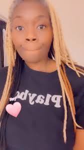 Azure Dee's Instagram, Twitter & Facebook