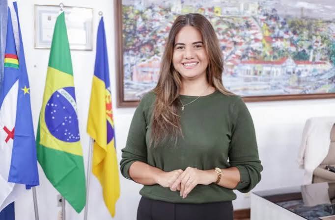 Mirella antecipa salários de outubro e movimenta R$ 40 milhões na economia - Blog Edmar Lyra