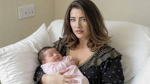 Jacqueline Macinnes Wood has fifth child