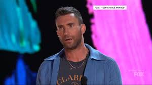Aly raisman opens up about sexual abuse by usa gymnastics doctor larry nassar. Adam Levine Dances With Daughter Dusty Rose Wife And Celebs In New Music Video