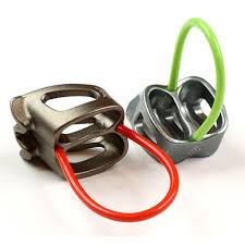 Designed to be used with ropes between 8.1 and 8.5mm, but it's also capable of handling diameters between 6.9 to 9mm. Bd Atc Xp Rappelling Device