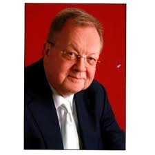 I'm hearing a lot of female lawyers that are struggling to manage the fact  that their peak child bearing age coincides with their peak career stage.