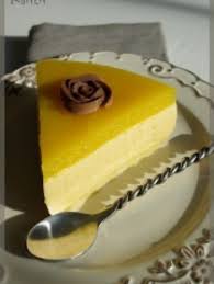 750 Grammes Vous Propose Cette Recette De Cuisine Bavarois Aux Fruits De La Passion Et A La Mangue Rece Recette Entremet Gateaux Et Desserts Recette Dessert