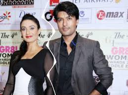 Anas Rashid Rati Pandey Part Ways Filmibeat Tv stars rati pandey and manav gohil mubarak fame in an interview with india tv talked about porus fame rati pandey spent some quality time with sbas team and revealed her hectic work.