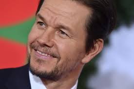 Двукратный номинант на премию «золотой глобус». 5 Daily Habits To Steal From Mark Wahlberg