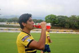 Jun 21, 2021 · los otros dos equipos son el águila, que fue ingresó a la mayor 1959, coronándose campemón ese mismo año. Club Deportivo Platense A Twitter Le Damos La Bienvenida A Nuestro Nuevo Patrocinador Deporade El Salvador Ayer Nuestros Jugadores Luego Del Partido Se Hidrataron Con Deporade El Futbol Es Mejor Con Tu