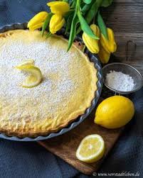 Sonnenschein Auf Dem Kuchen Teller Zitronentarte Mit Quark Rezept Rezept Zitronentarte Quark Rezepte Kuchen Rezepte