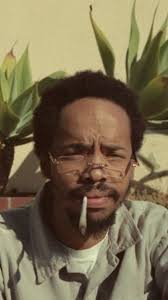 🚬 El nuevo disco de Earl Sweatshirt, 🔌 Después de varios proyectos  inmerso en una narrativa lúgubre y no tan alentadora, el pibe que surgió de  Odd Future mostró su lado más luminoso., ▶️ La reseña ...