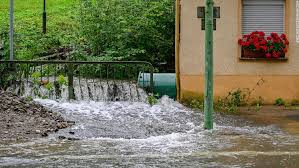 Storms and floods strike across western germany. Fwt7thkqw1s9om