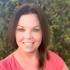 Victoria Mathis's Instagram, Twitter & Facebook