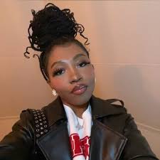 odukomaiya yinka (@OdukomaiyaY)