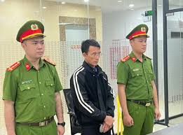 Vợ chồng Phó Giám đốc chi nhánh VIB bị bắt vì lừa đảo hơn 61 tỷ ...