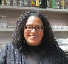 2015) Portrait du mois : Tina Turay-Benoît, déléguée ESCP Alumni (...)