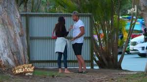 Les incroyables aventures de nabilla et thomas en australie: Les Incroyables Aventures De Nabilla Et Thomas En Australie Episodes Acteurs Diffusions Tv Replay Tele Loisirs