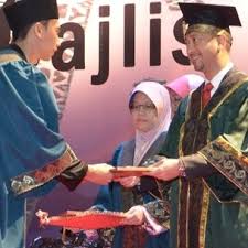 It was initially known as politeknik alor setar when it occupied the hostel premises of sekolah menengah teknik alor setar as its temporary two years later, on 23 march, 1989, the polytechnic was officially opened by his royal highness the sultan of kedah and was named after the sultan as. Politeknik Sultan Abdul Halim Mu Adzam Shah Jitra Polimas Home Facebook