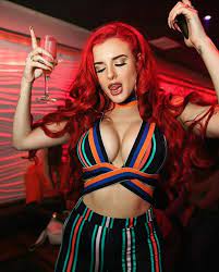 Pin Auf Justina Valentine