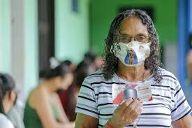 Inseridas no cadastro único (cadúnico) e atendidas pelo programa bolsa família, com renda per capita igual ou inferior a r$ 89,34; Familias Cearenses Comecam A Receber O Vale Gas Social Governo Do Estado Do Ceara