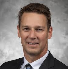 Glenn Armbruster's Instagram, Twitter & Facebook