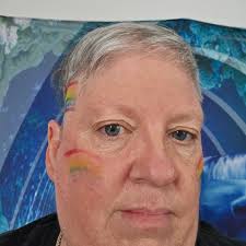 Looking for international pen pals