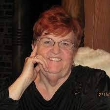 Sandy Muse's Instagram, Twitter & Facebook