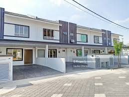 See 81 unbiased reviews of clubhuis at pesona alam, rated 4.5 of 5 on tripadvisor and ranked #2 of 20 restaurants in puncak. Irama Perdana Lbs Alam Perdana Bandar Puncak Alam Intermediate 2 Sty Terrace Link House 4 1 Bedrooms For Sale Iproperty Com My