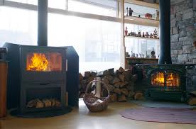 北海道初 バーモントキャスティングスを扱った老舗薪ストーブ店 サカシタペチカ 薪ストーブのある暮らし 特集記事 replan リプラン webmagazine ショップ ショールーム 札幌 薪ストーブ 薪ストーブのある暮らし 薪 薪活 炎のある 暮らし 薪ストーブ