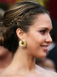 Play with some contrast by using a fishtail braiding method and tucking the braid into the back of the hair. Hairstyle With Braid On One Side Easy Braid Haristyles
