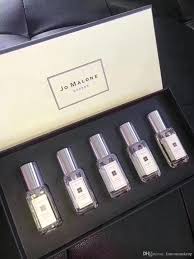 Her lifelong fondness for all things fragrant began as in november 2011, designer jo malone announced a return to the fragrance industry with the formation of a new brand, jo loves, currently available for. Top Quality Jo Malone London 9ml In One Set Fragrance Perfume Set Long Lasting And High Fragance Free Ship From Famousmakeup 17 88 Dhgate Com