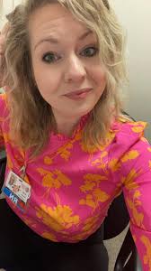 Embracing a Quiet Lifestyle and Pursuing Nursing Career